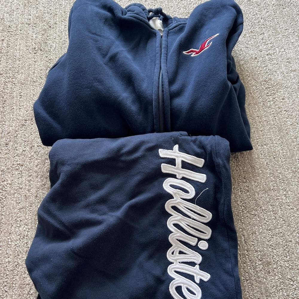 Hollister Dark Blue Tracksuit with Logo